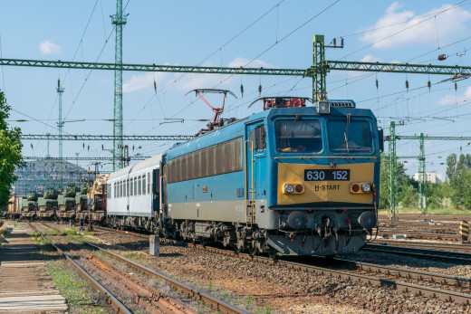 1226962 (a): :2048x1365